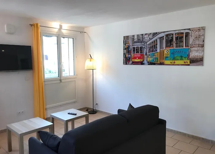 Privilège Hôtel&apparts Eurociel Centre Comédie Apart-hotel 3*