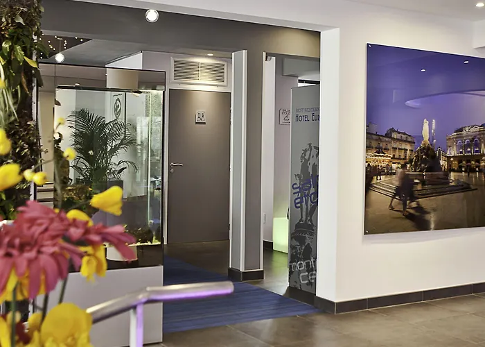 Privilège Hôtel&apparts Eurociel Centre Comédie 3*