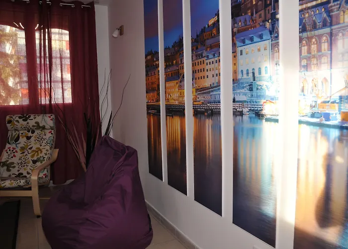 Privilège Hôtel&apparts Eurociel Centre Comédie Apart-hotel