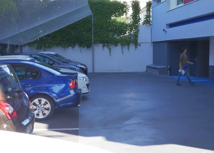 Privilège Hôtel&apparts Eurociel Centre Comédie 3*