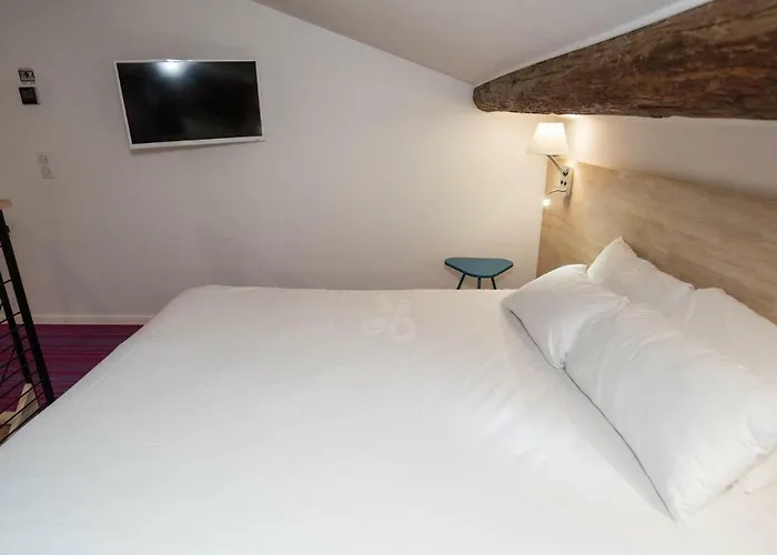 Privilège Hôtel&apparts Eurociel Centre Comédie 3*