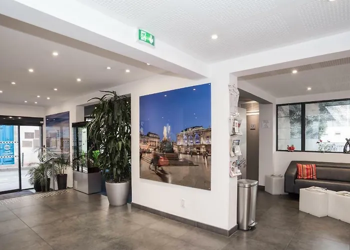 Aparthotel Privilège Hôtel&apparts Eurociel Centre Comédie