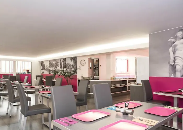 Privilège Hôtel&apparts Eurociel Centre Comédie