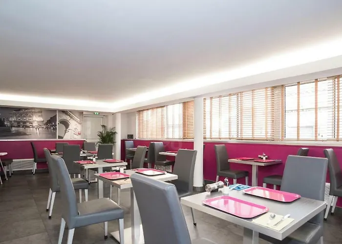 Privilège Hôtel&apparts Eurociel Centre Comédie 3* Montpellier